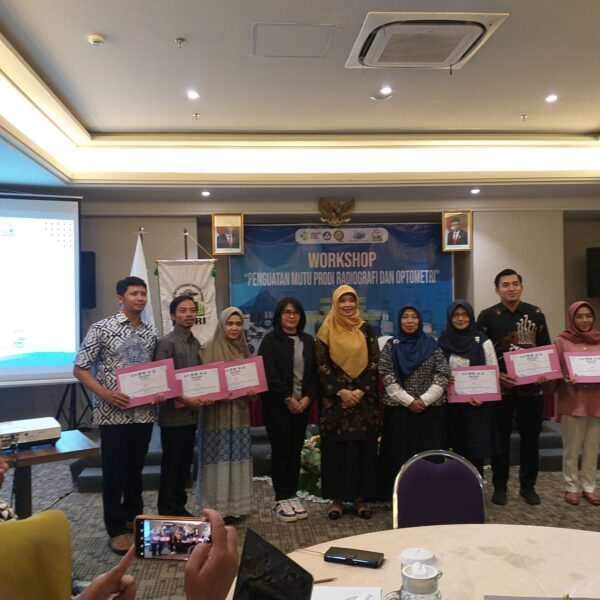 Prodi D III Radiologi Unbrah Juara 2 Smart Campus Lomba Company Profile Video dan Juara 3 Lomba Student Scientific Papers