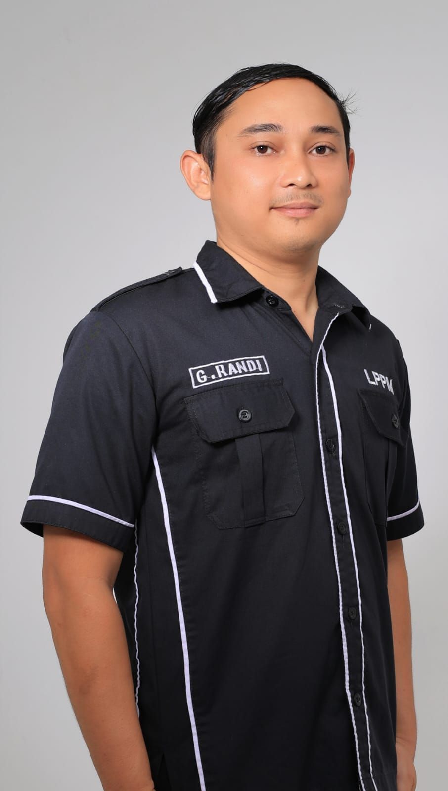 G. Randy, S.Kom