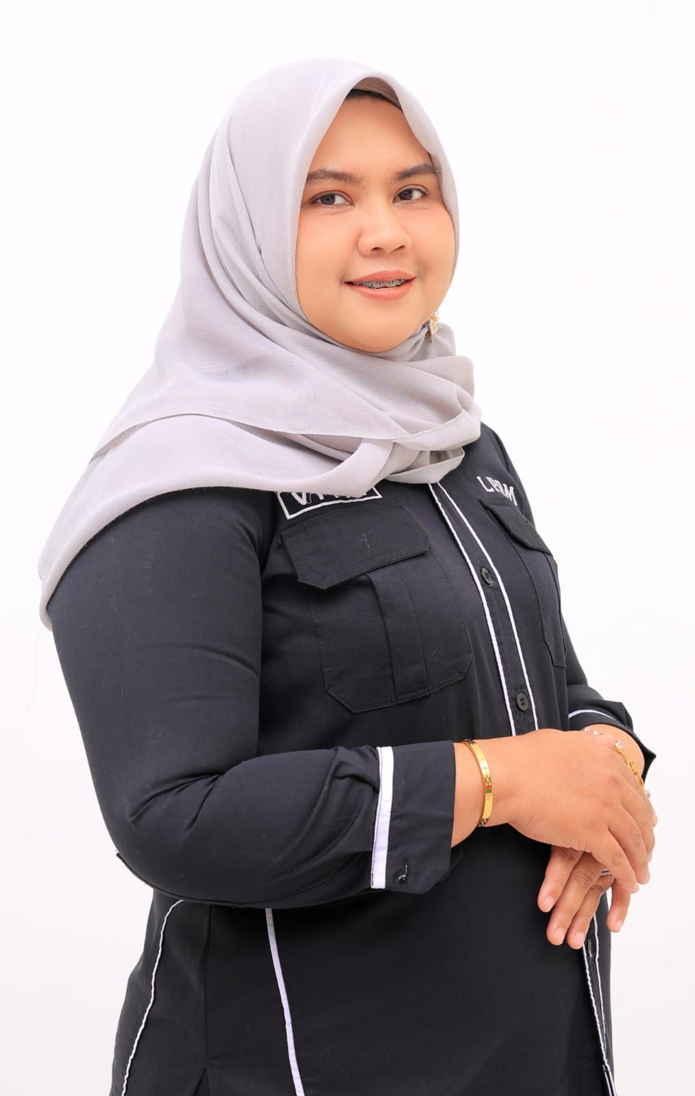 Vitri Yuli Afni Amran, S.Keb., M.Keb.